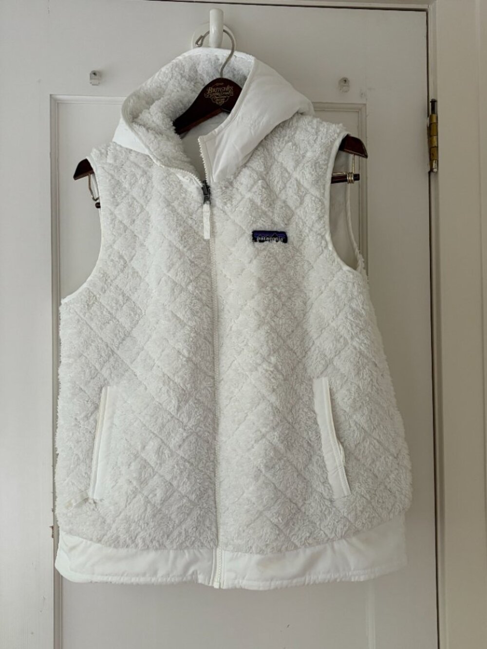Patagonia Women's Los Gatos Reversible Hooded Vest. Size Small White - Picture 2 of 12